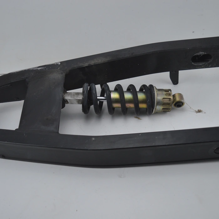 Bras oscillant  fz6 de 2004 a 2006 yamaha