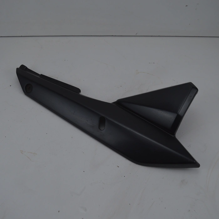 Carénage gauche 650 bandit s de 2007 a 2008 suzuki