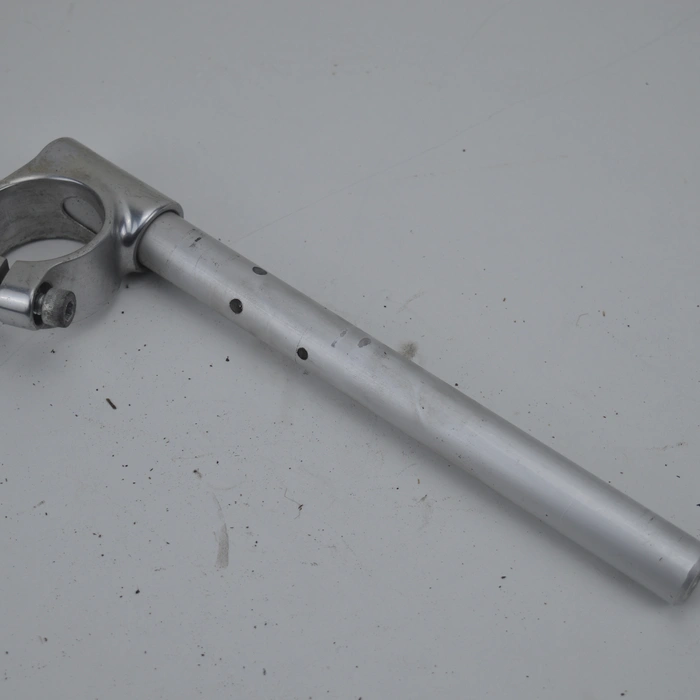 Demi guidon gauche zx6r 1998 kawasaki 600 cm3 