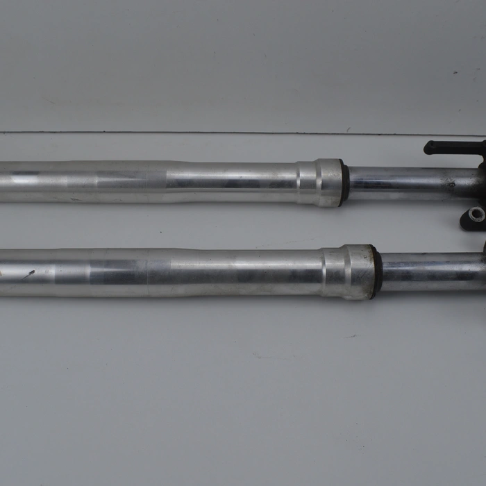 Fourche avant versys 2008 kawasaki 650 cm3