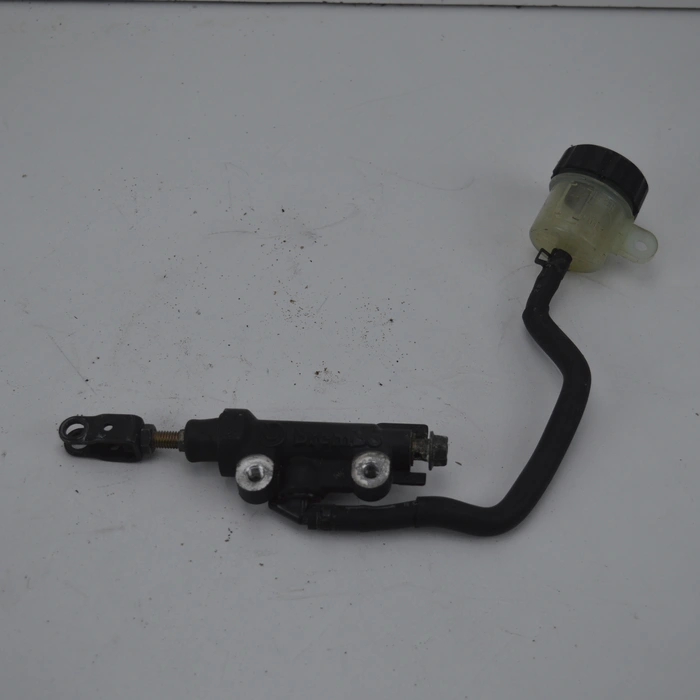 Maître-cylindre arrière  fz6 fazer de 2004 a 2006 yamaha
