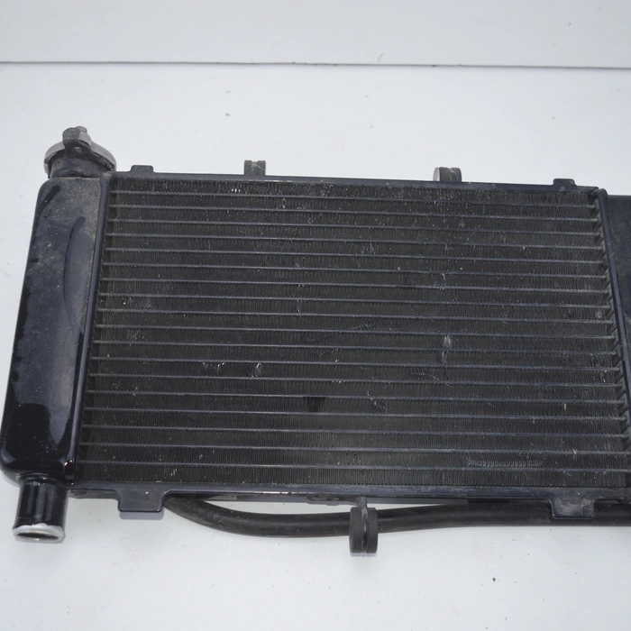 Radiateur fz6 de 2004 a 2006 yamaha