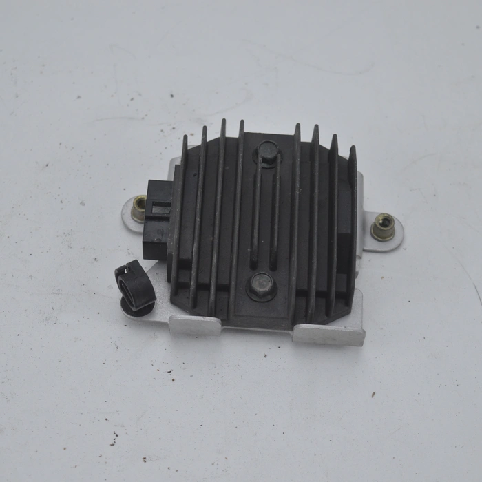 Régulateur de tension fz6 de 2004 a 2006 yamaha