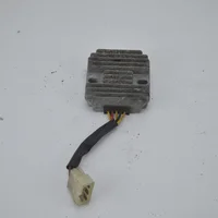 Régulateur de tension zx6r 1998 kawasaki 600 cm3