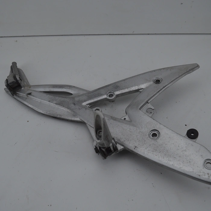 Repose-pied droit  er6 n de 2006 a 2008 kawasaki