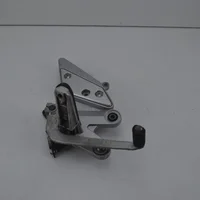 Repose-pied droit  fz6 de 2004 a 2006 yamaha