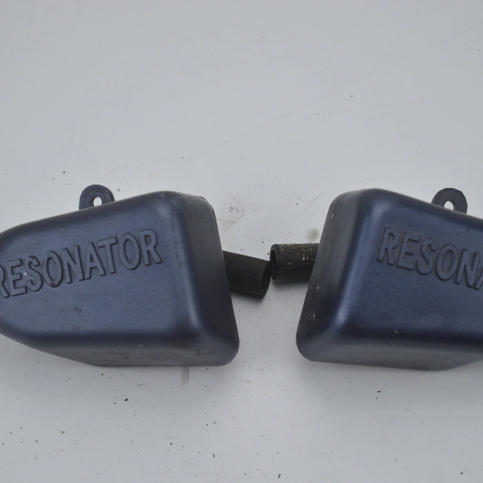Résonnateur  zx6r de 1998 a 1999 kawasaki