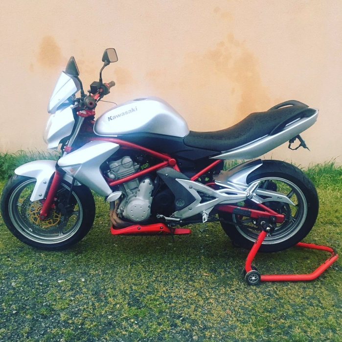 Er6-n gris 2006 Kawasaki