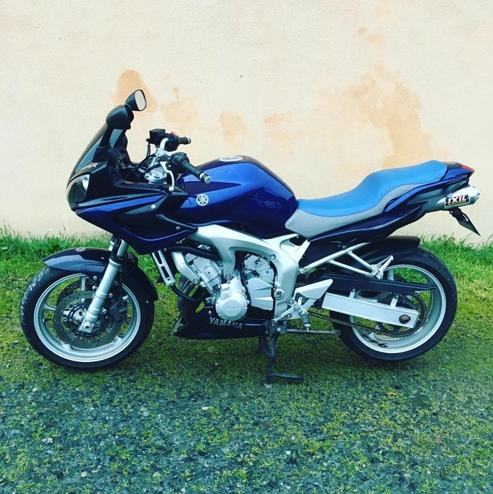 Fz6 fazer 600 2006 Yamaha bleu